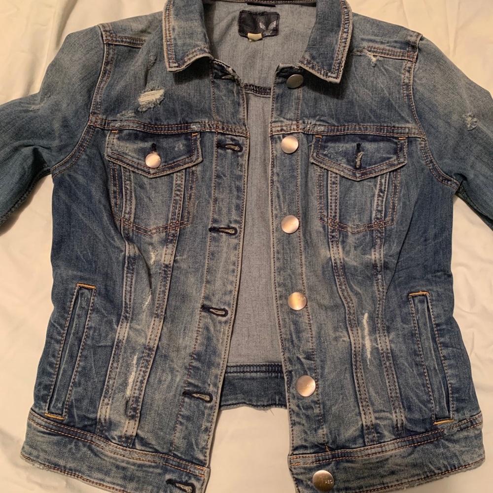 Distressed Cropped Jean Jacket